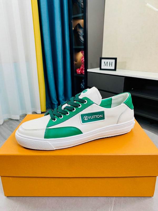 men LV shoes-151